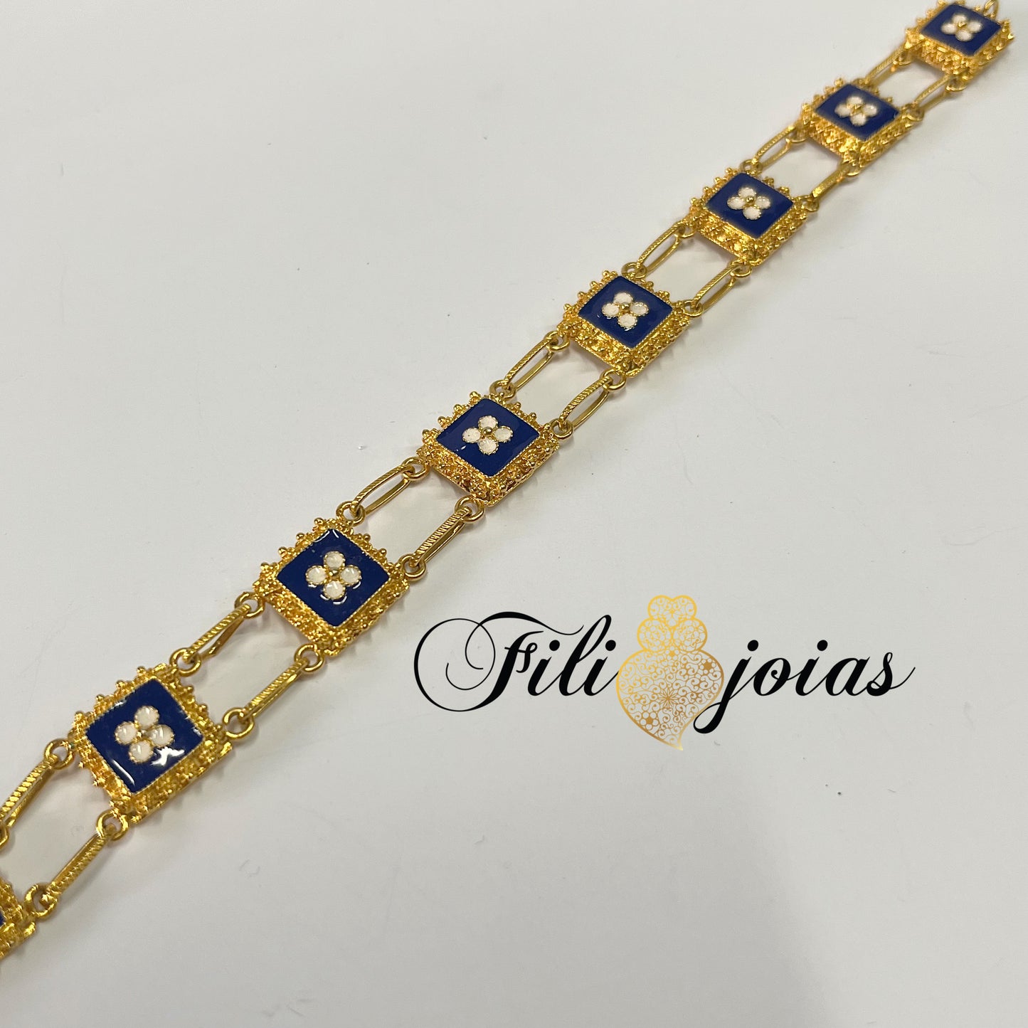 Pulseira de esmalte estilo quadrado