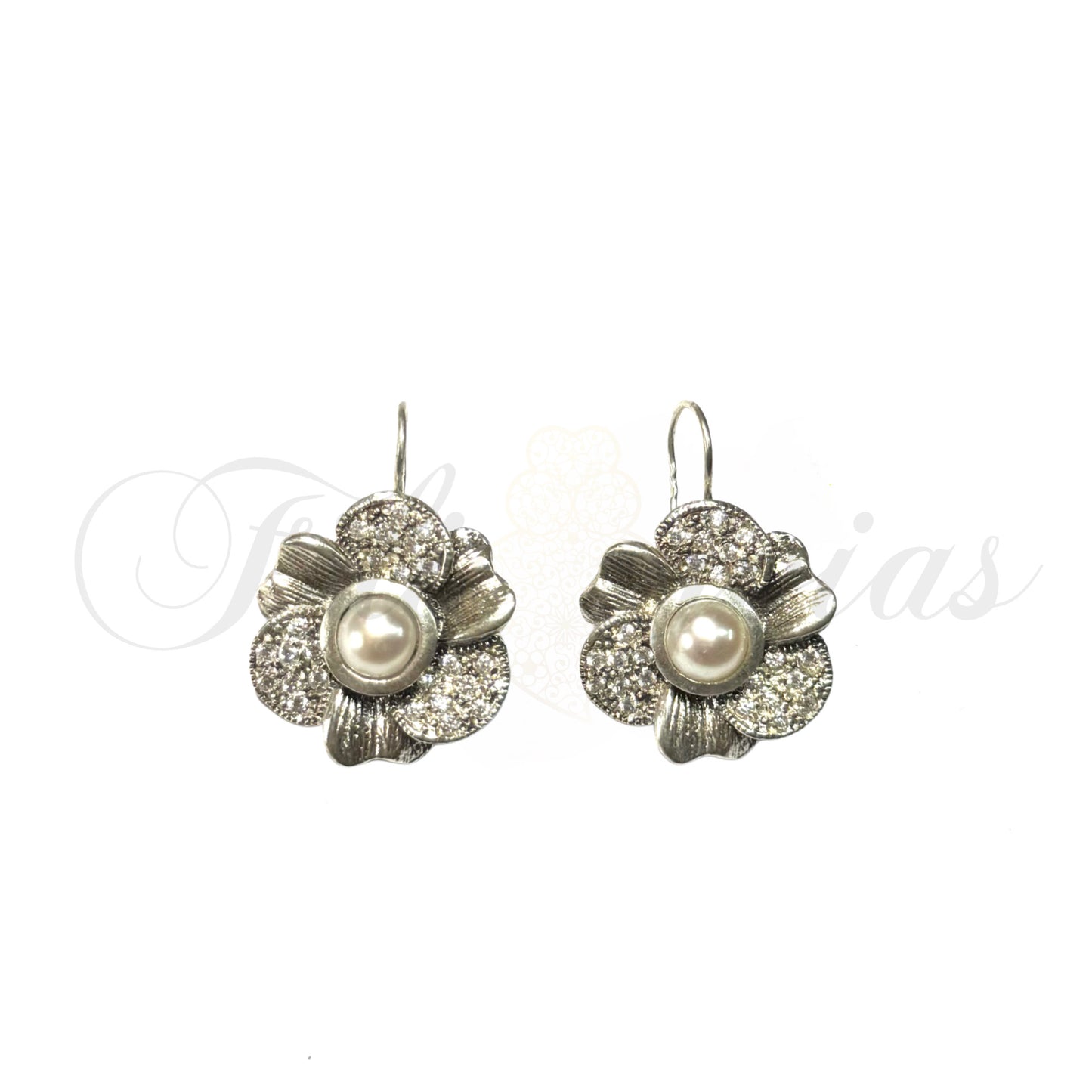 Brinco Flor de Zirconias