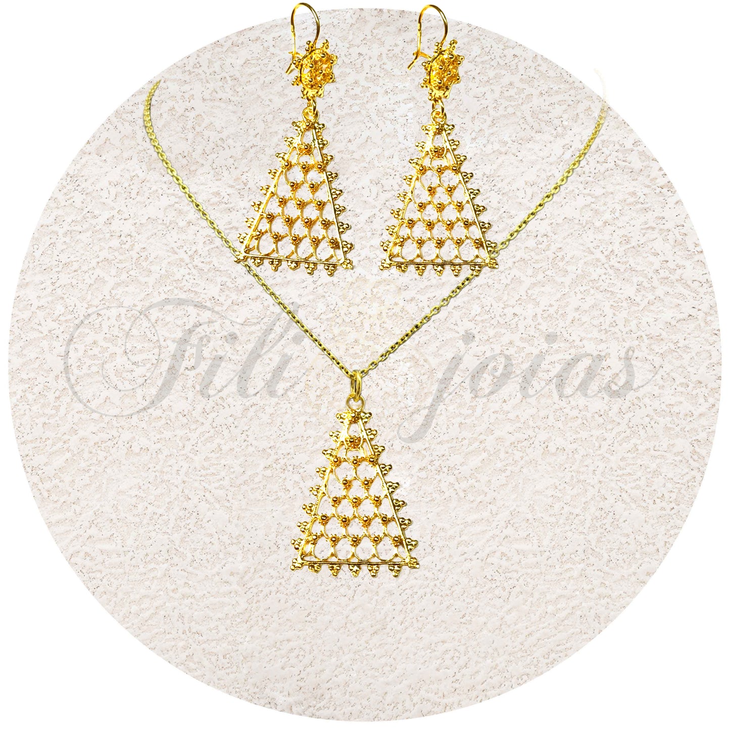 Conjunto Triângulo Rendilhado (Tamanho pequeno)