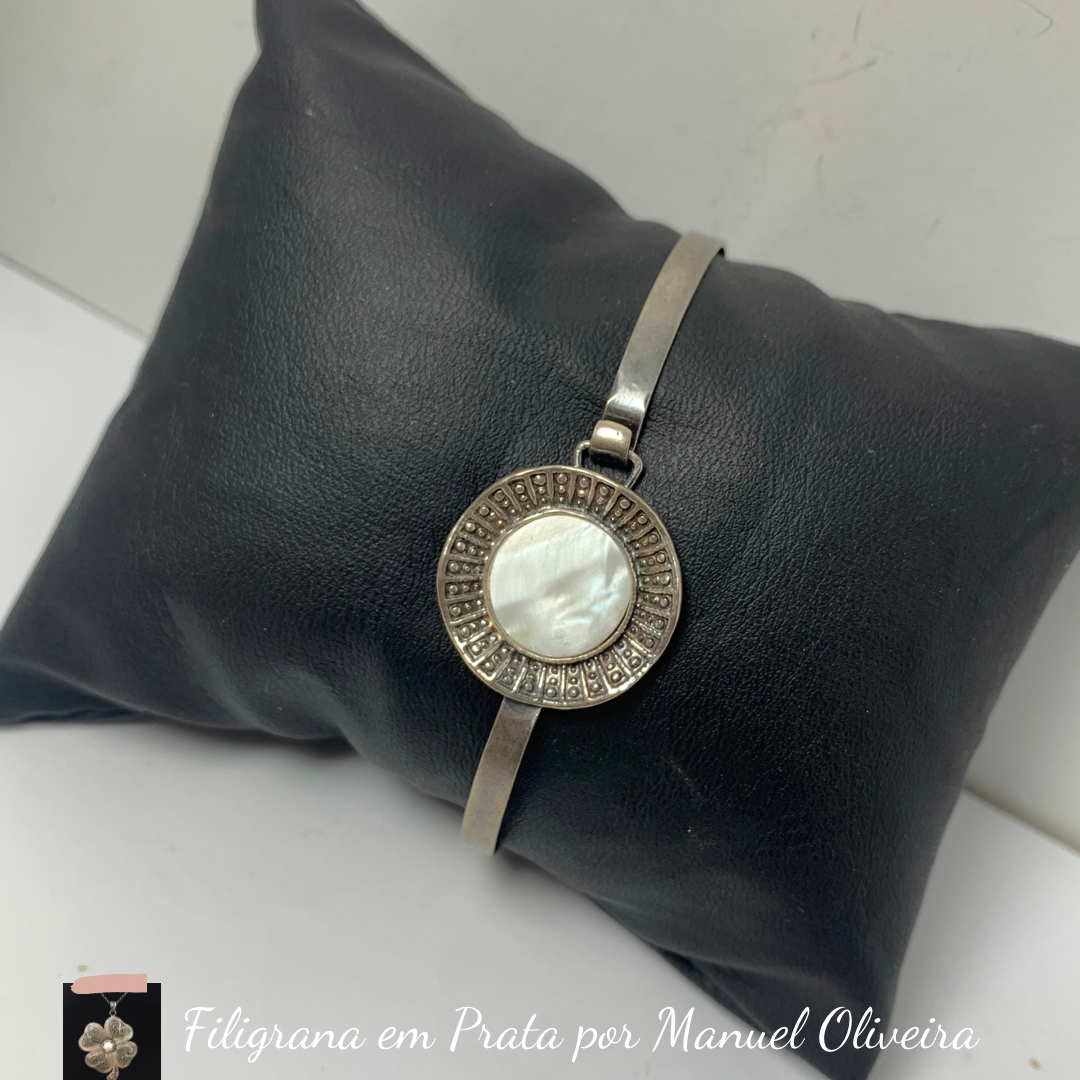 Escrava Lua de Pérola