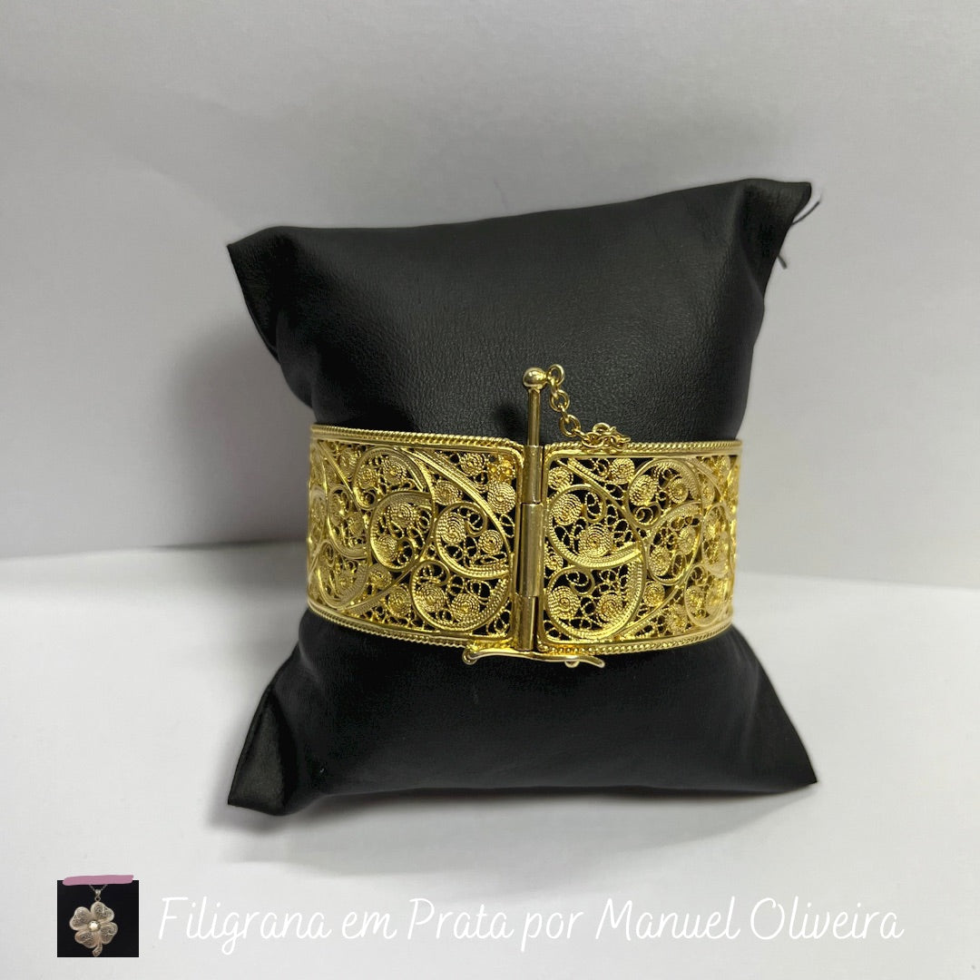Escrava em Filigrana com fecho tradicional