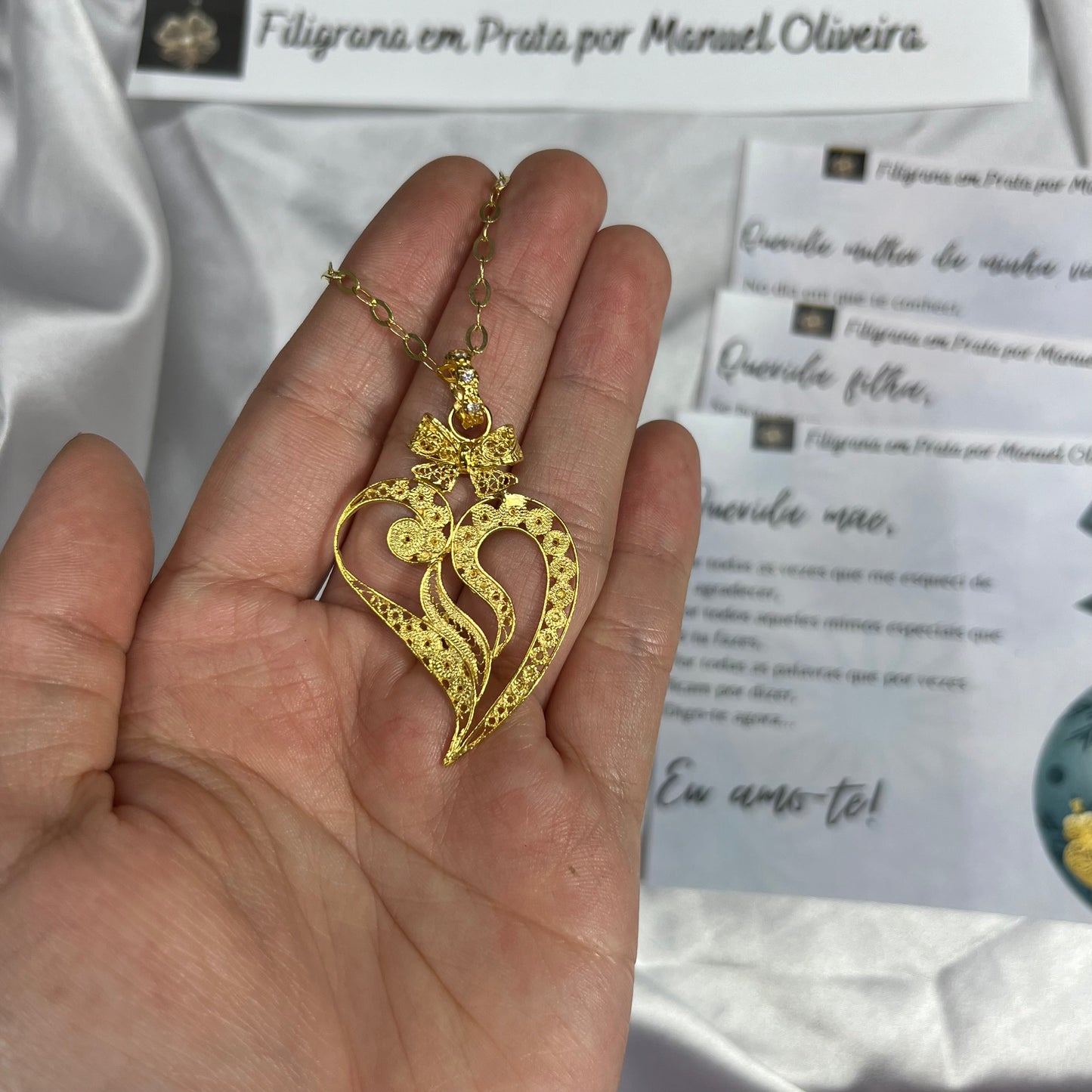 Medalha Laço de Coração