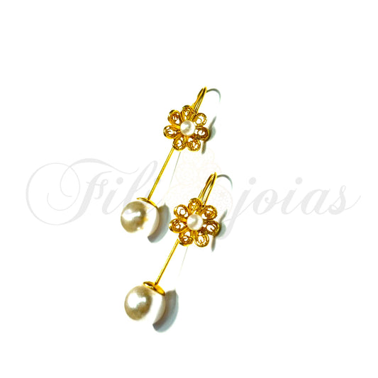 Brinco Flor de Pérola Moderno