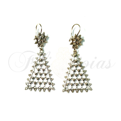 Brinco Triângulo Rendado (Tamanho Pequeno)