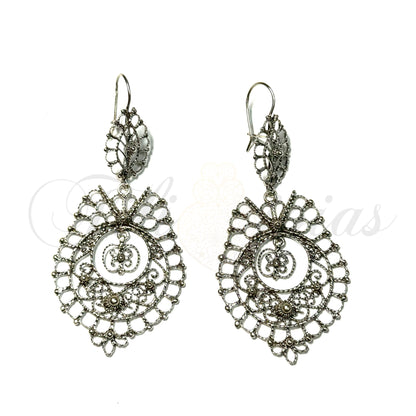 Brinco de Rainha Contemporâneo