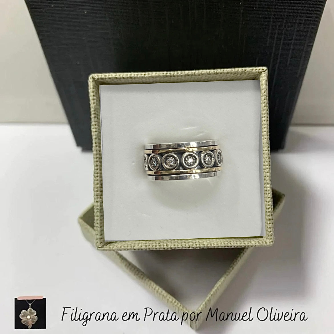 Anel Círculos de Zircónias Prata e Ouro