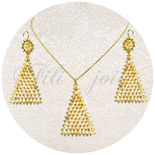 Conjunto Triângulo Rendilhado (Tamanho Grande)