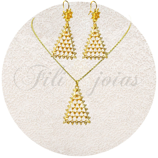 Conjunto Triângulo Rendilhado (Tamanho pequeno)
