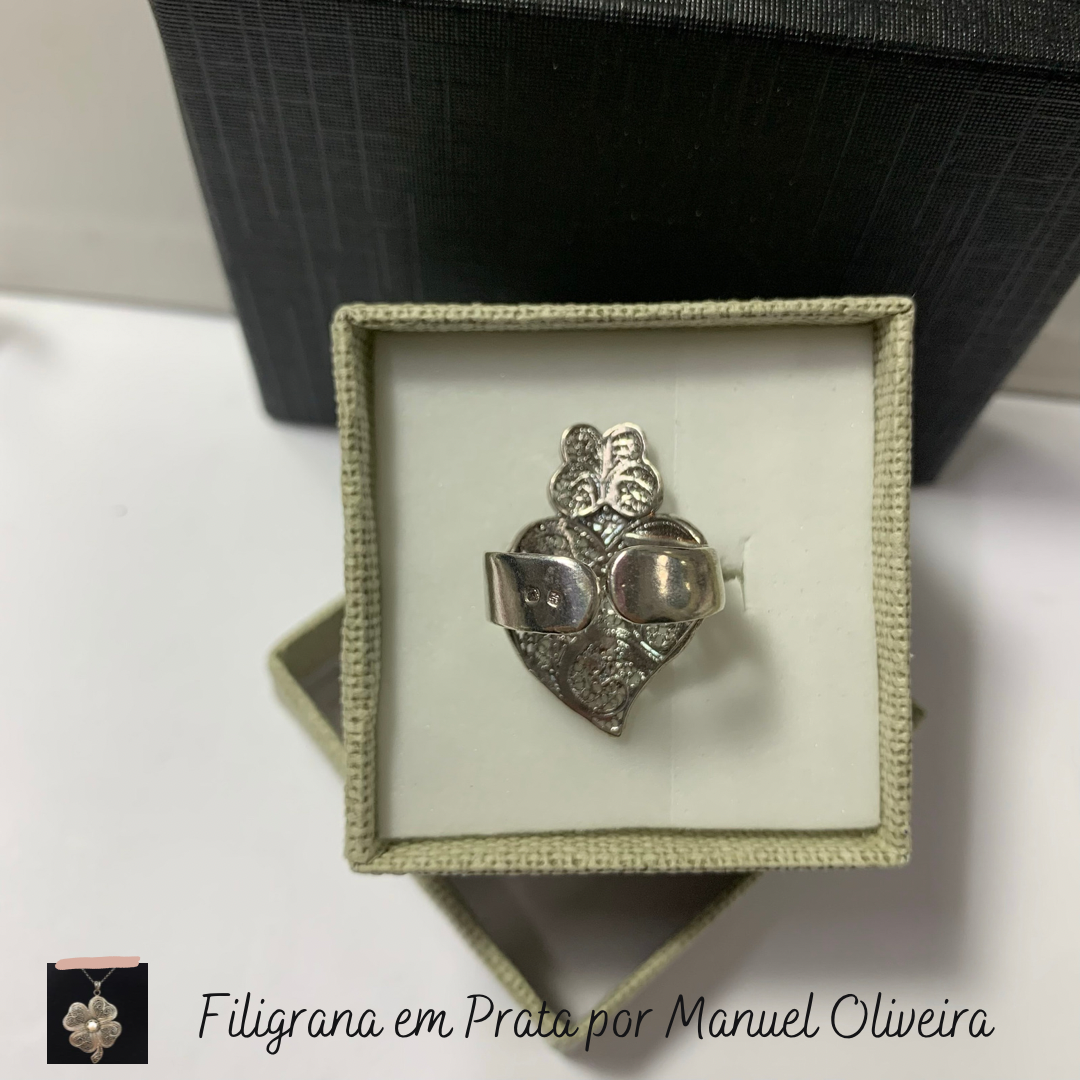 Anel Coração de Viana