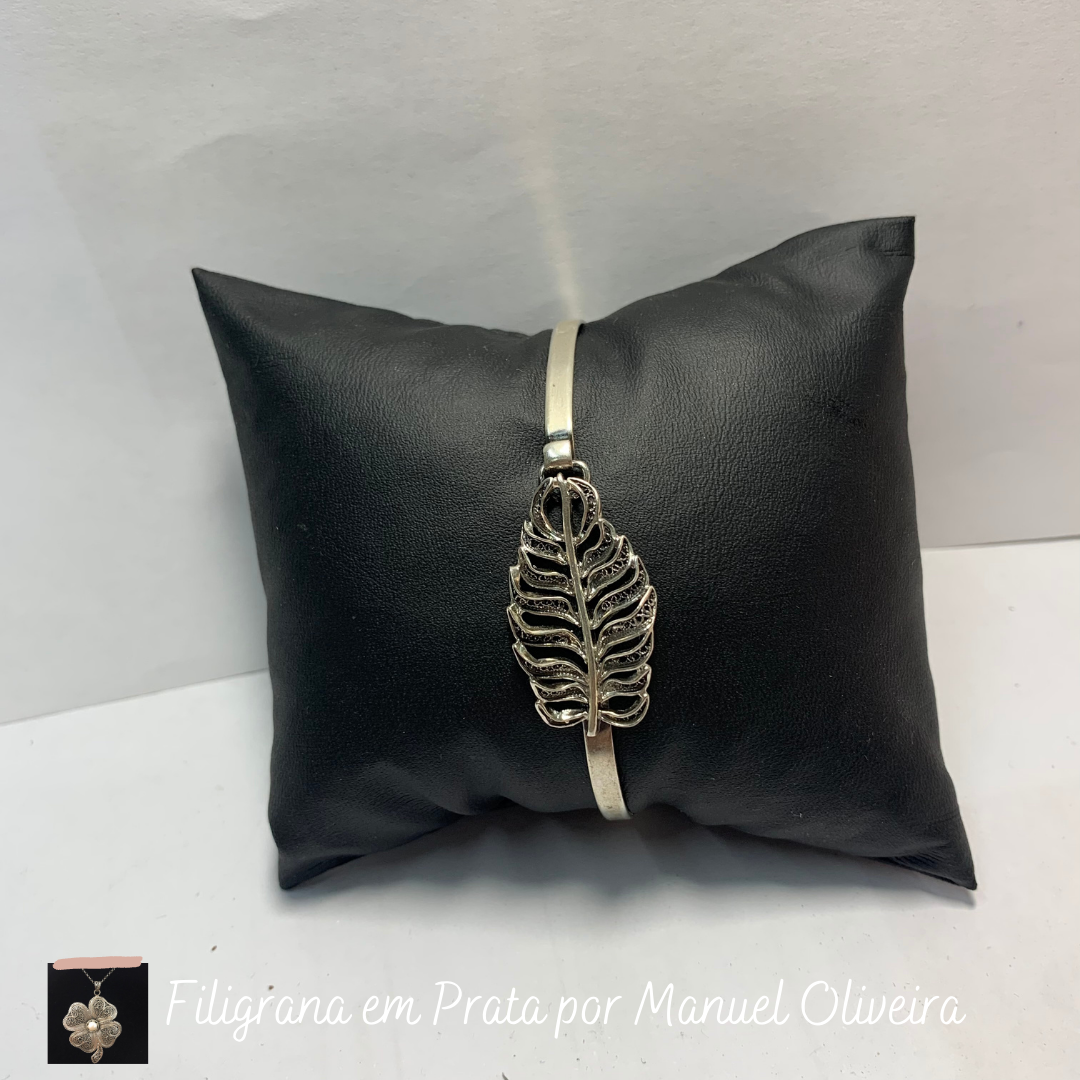 Escrava Folha de Filigrana